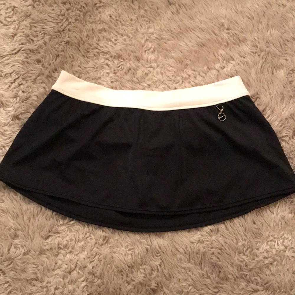 Nike black white silver skirt shorts teens adults